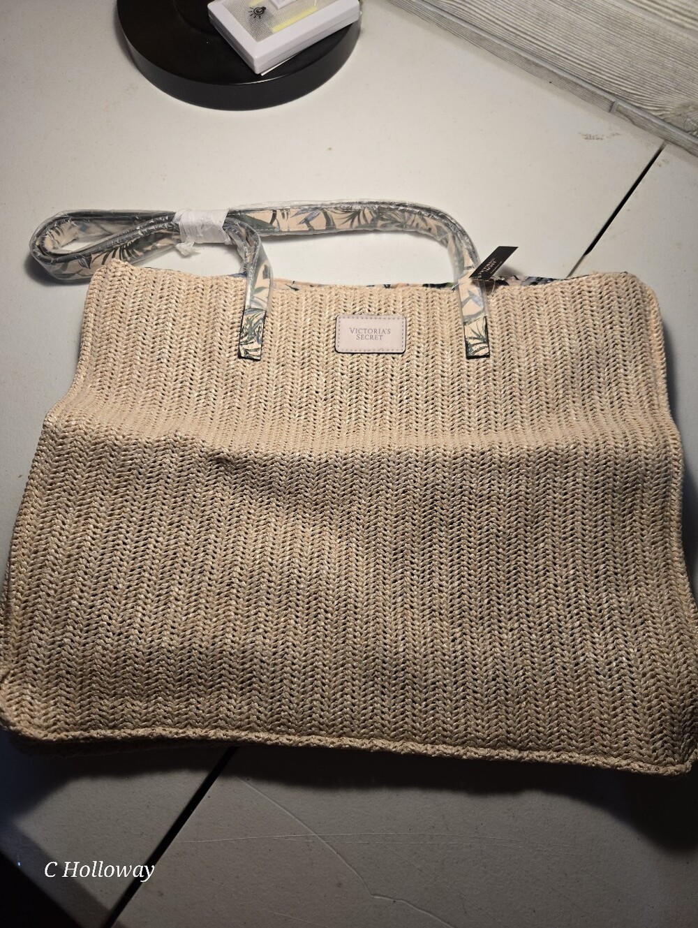 NWT Victoria's Secret  Woven Tote With Green Tropical Inside Print